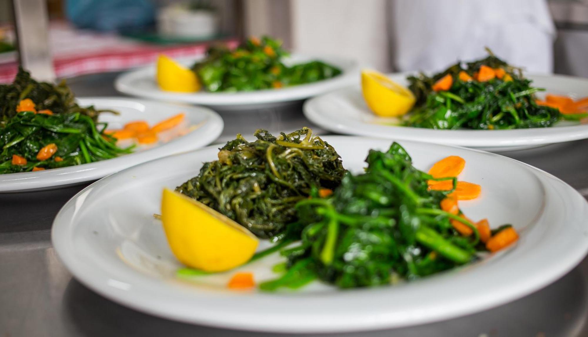 Hotel Restaurant Emblema Petrele 外观 照片